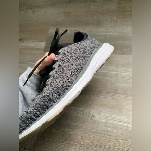 APL Techloom Phantom Sneakers Performance Sneakers Gray Black Men’s Size 11 Used - Picture 6 of 16